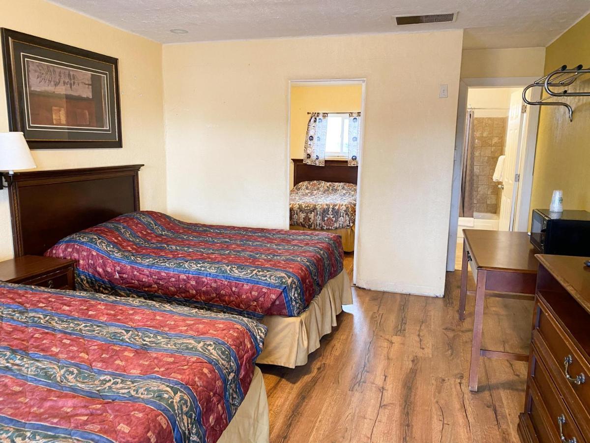 Guest Ranch Motel Cheyenne Exterior foto